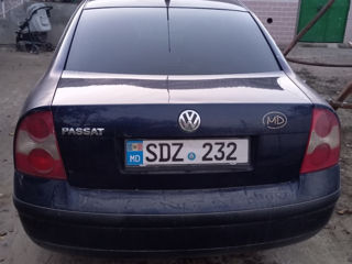 Volkswagen Passat foto 1