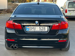 BMW 5 Series foto 6