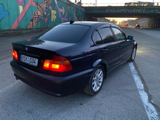 BMW 3 Series foto 4