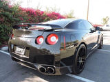 Nissan GT-R foto 3