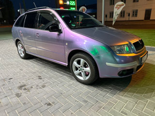 Skoda Fabia foto 1