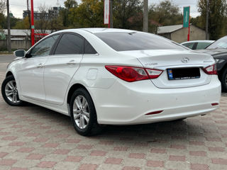 Hyundai Sonata foto 3