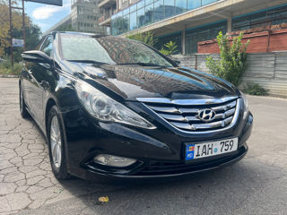 Hyundai Sonata foto 9