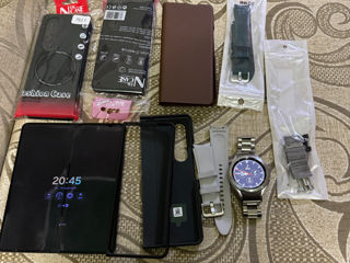 Z Fold 4 12/512 + galaxy watch 4 classic