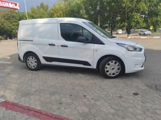 Ford Transit Connect foto 1