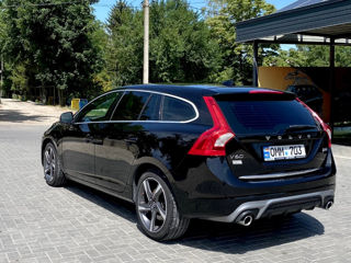 Volvo V60 foto 4