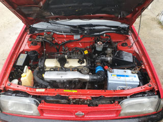 Nissan Sunny foto 5