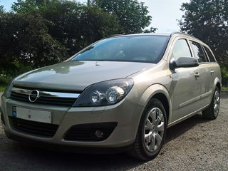 Opel Astra foto 3