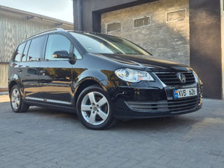 Volkswagen Touran, 2009