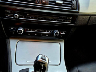 BMW 5 Series foto 9