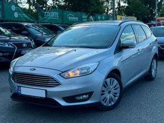 Ford Focus foto 1