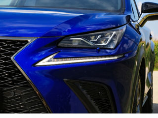 Lexus NX Series foto 2