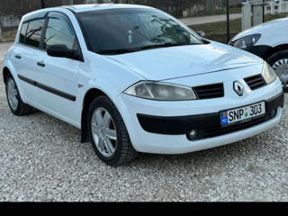 Renault Megane foto 3