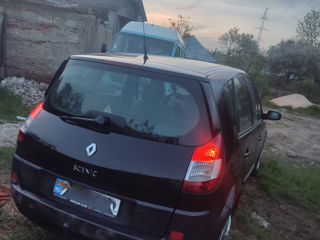 Renault Scenic foto 8