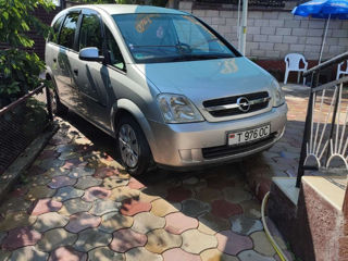 Opel Meriva foto 2