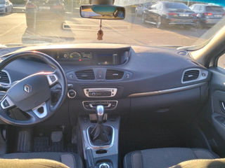 Renault Scenic foto 10