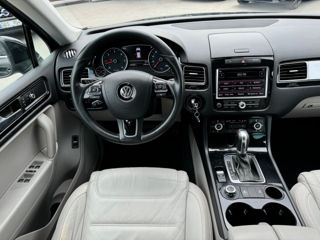 Volkswagen Touareg foto 11