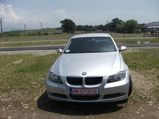 BMW 3 Series foto 4