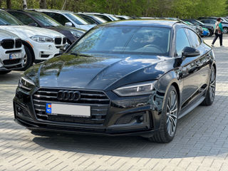 Audi A5 foto 1