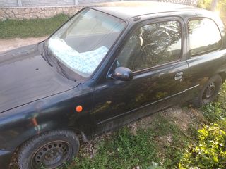 Nisan micra 1993.numai.PIESE. foto 2