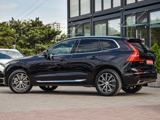 Volvo XC60 foto 2