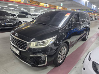 KIA Carnival foto 4