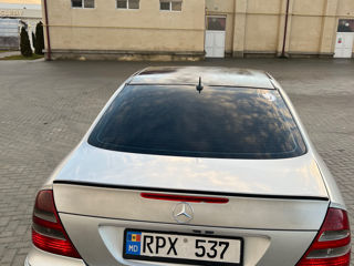 Mercedes E-Class foto 4