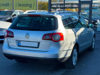 Volkswagen Passat foto 4