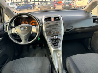 Toyota Auris foto 9