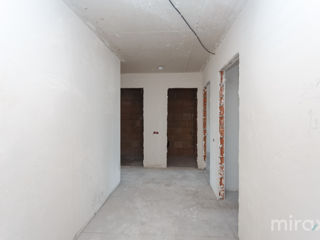 Apartament cu 2 camere, 58 m², Botanica, Chișinău foto 3