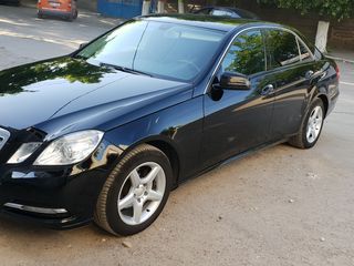 Mercedes E Class foto 1