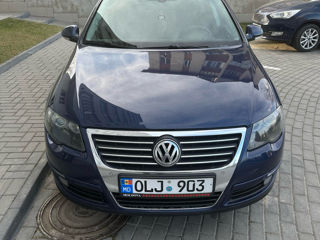 Volkswagen Passat foto 3