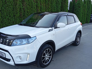 Suzuki Vitara foto 2