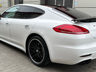 Porsche Panamera foto 4