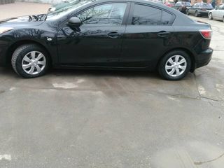 Mazda 3 foto 2