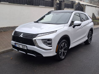 Mitsubishi Eclipse Cross foto 2