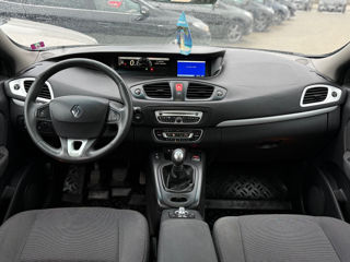 Renault Grand Scenic foto 10