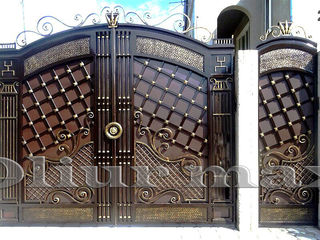 Copertine, balustrade,   porți, garduri,gratii, uși metalice, alte confecții din fier forjat. foto 11