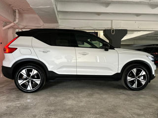 Volvo XC40 foto 2