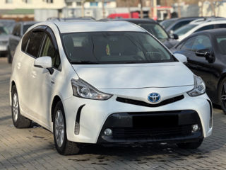 Toyota Prius + foto 4