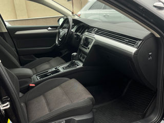 Volkswagen Passat foto 17