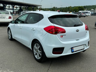 KIA Ceed foto 8