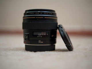 Canon 85mm 1.8 foto 3