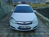 Opel Astra foto 1