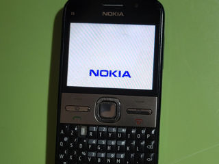 Se vinde NOKIA E5-00