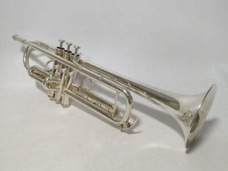 Trompeta Yamaha Xeno 8335RG