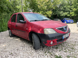 Dacia Logan foto 2