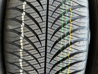 215/55 R17 Goodyear 4 Seasons фото 4