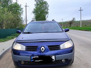 Renault Megane foto 2