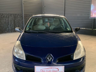 Renault Clio foto 3